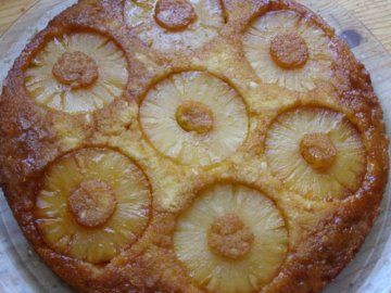 Пирог с ананасами