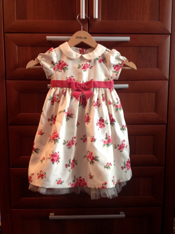 Нежное платье Gymboree 18-24.