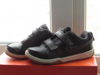 Продам кроссовки Nike Lykin 11