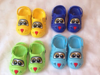 Аналог детским кроксам