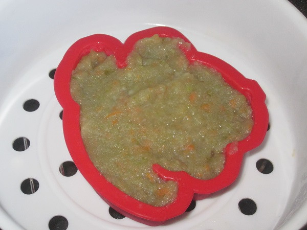 Рыбное суфле с овощами на пару.