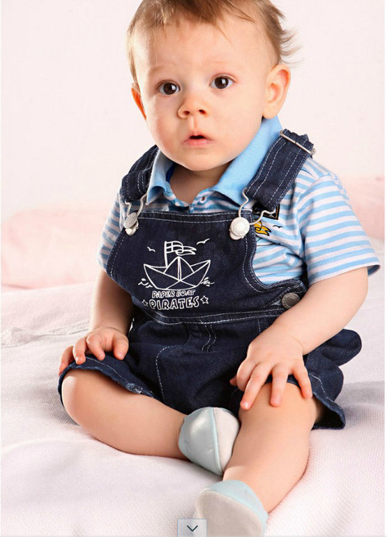 BabyShow Джинсовые шорты + футболка
