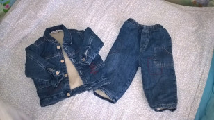 джинсовый костюм 1-1,5 года