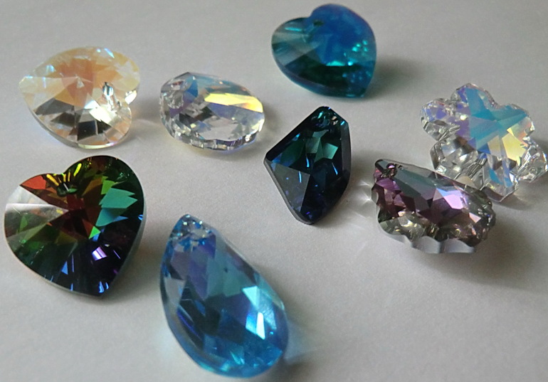 Кулончик SWAROVSKI себе или в подарок