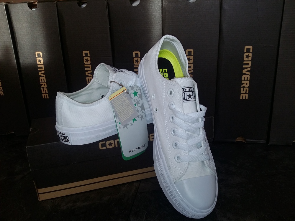 Chuck Taylor All Star II Neon.