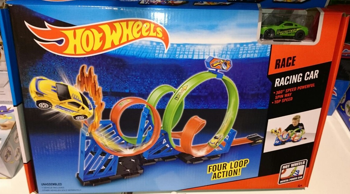 Вперед hot wheels. Трек хот Вилс 4 петли. Трек хот Вилс 4 петли петля. Трек хот Вилс мертвая петля. Хот Вилс Action мертвая петля.