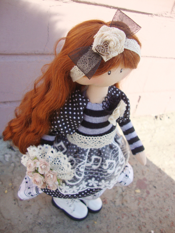 Рыженькая... Интерьерная куколка без имени...