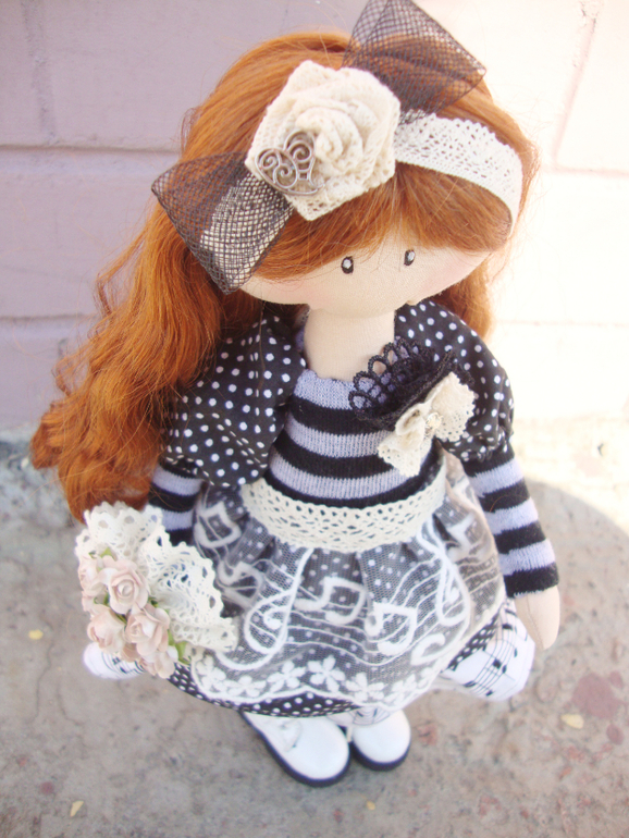 Рыженькая... Интерьерная куколка без имени...