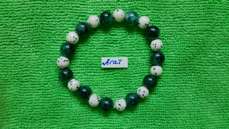 браслеты из натуральных камней Москва 400 рублей