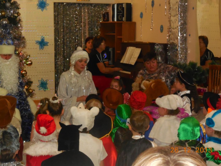 Утренник в Садике 26.12.2013г