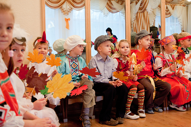 утренник к Дню рождения Есенина С.А.