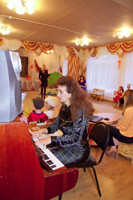 утренник к Дню рождения Есенина С.А.