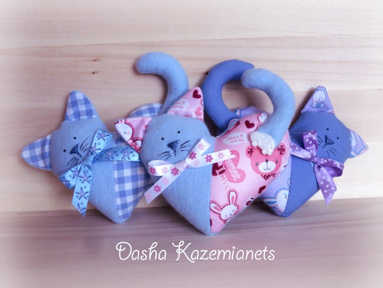 Котики - валентинки