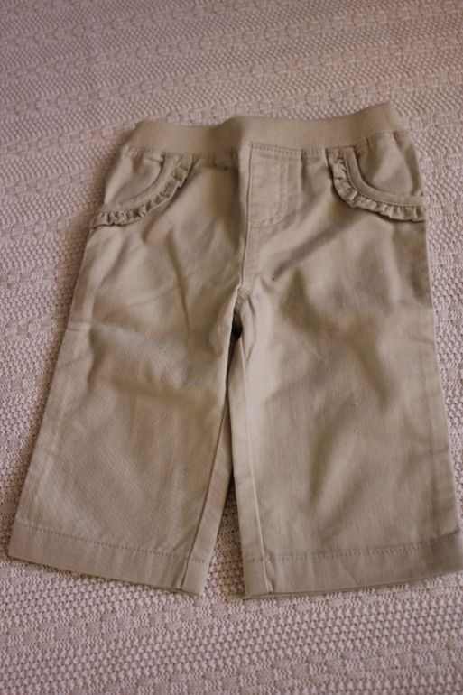 Для самый маленьких малышек с рождения до года Carters, Zara, H&M и т.д.