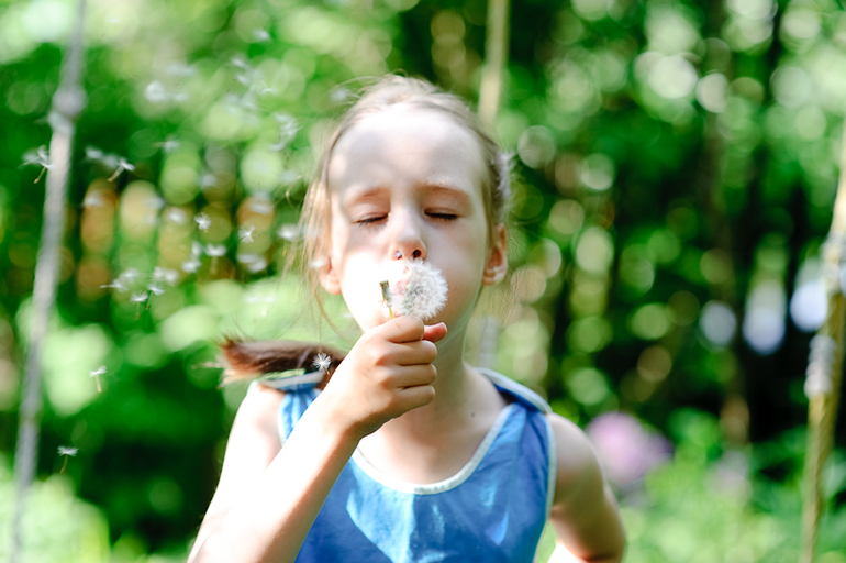 Одуванчики и Маринка