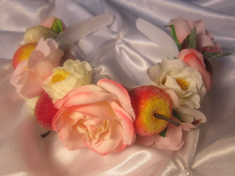 Яблочно - цветочный ободочек!