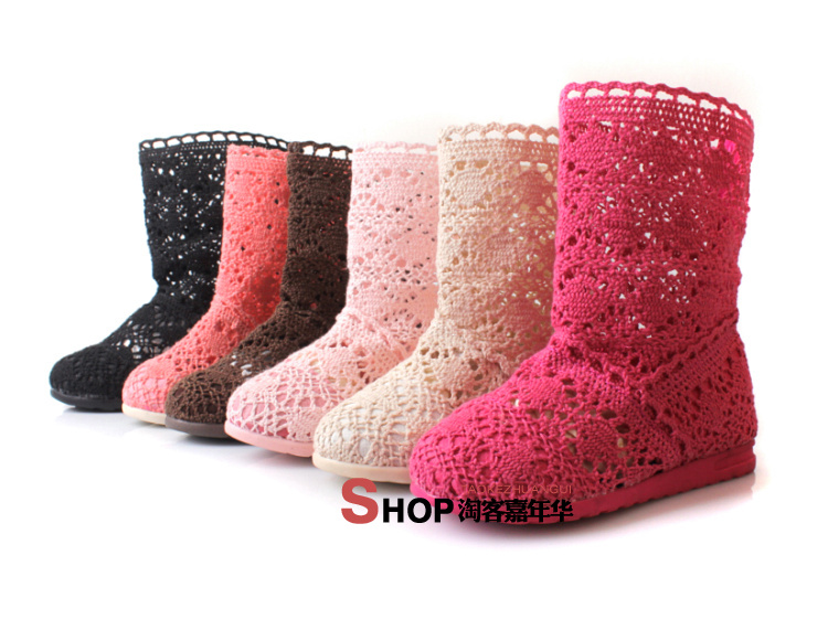 Девочки,помогите найти детские вязаные сапожки для дочи)