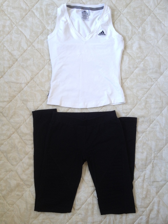 Модные вещички на 42-44, недорого!!!