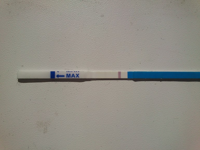 4 дня до месячных.вам врал тест с ебэй?