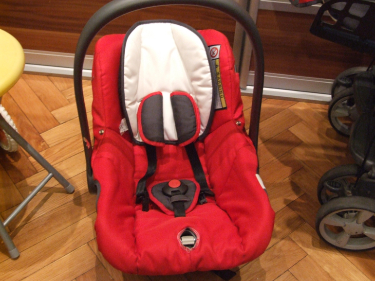 продам коляску Prenatal 3 в 1