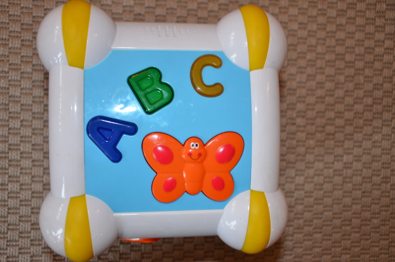 Дочкины игрушки