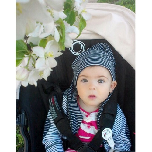 М. полгода и мама-тормоз!