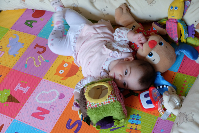 М. полгода и мама-тормоз!