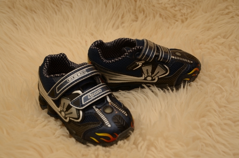 GEOX Д/М с мигающими огнями 21-22р.