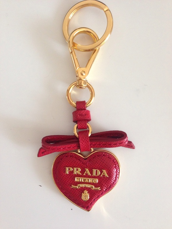 Prada! Брелок 5200 руб