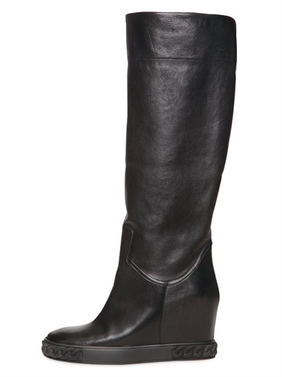 Casadei сапоги новые черные кожаные р.40 5500 руб.