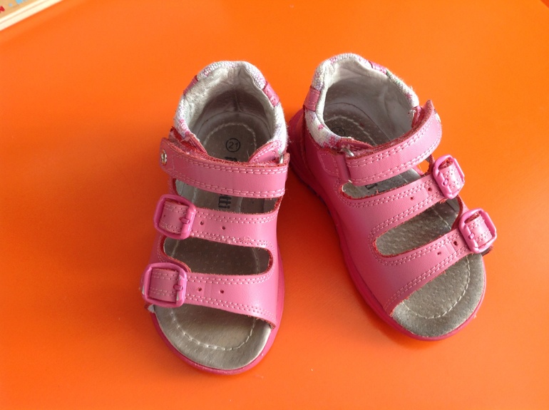 Обувь б/у на девочку весна-лето crocs, ortopedia, котофей, капика