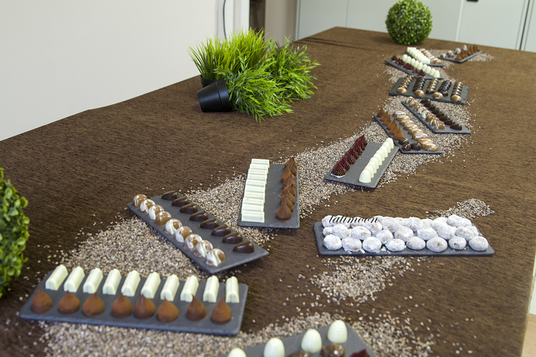 Шоколадные конфеты ручной работы