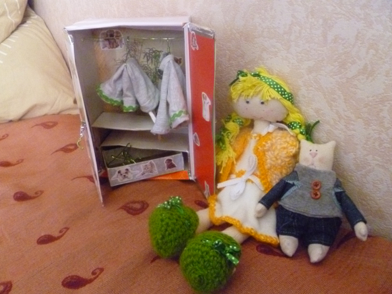 Куколка и котэ:)