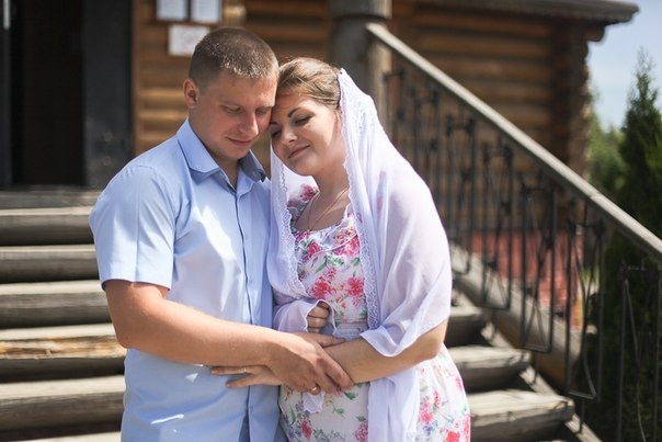 Теперь мы муж и жена)