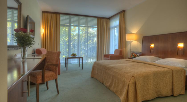 ЧЕРНОГОРИЯ. Hotel Rivijera 4*