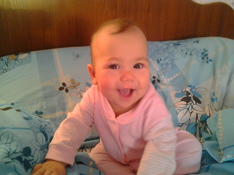 Юлечке скоро семь месяцев