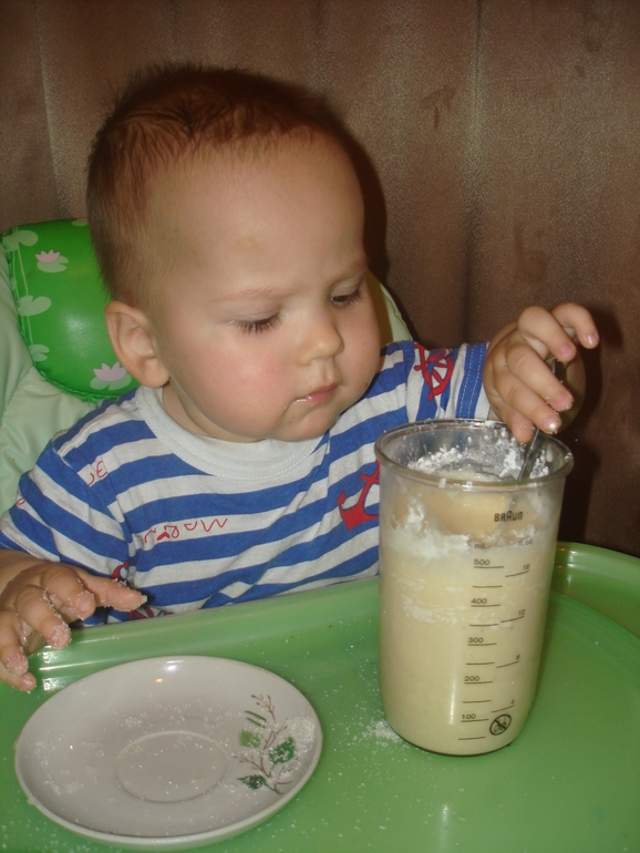 Готовим с детьми. Банановые оладьи.