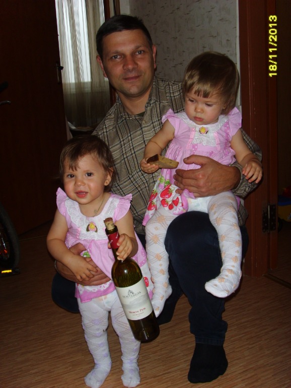 Вот и стукнул нам годик