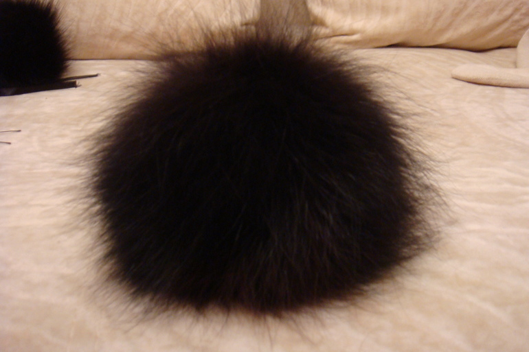 ♥♥♥ПОМПОНЫ ИЗ МЕХА ПЕСЦА И ЕНОТА♥♥♥