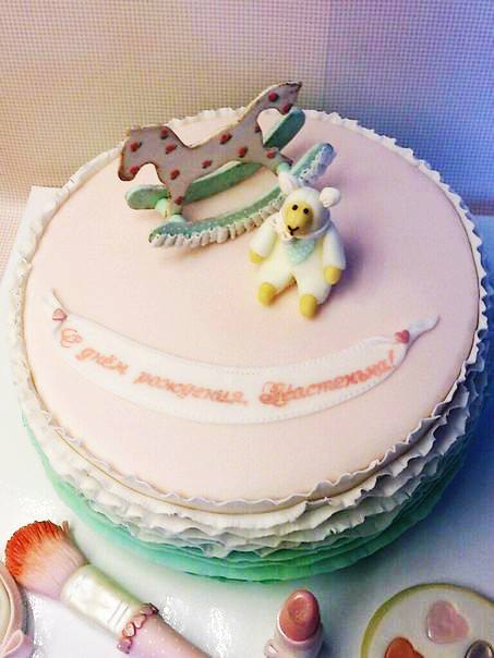 Девочки, покритикуйте, пожалуйста. И еще вопросы по рюшам, сатинайсу и работе с дыроколом.