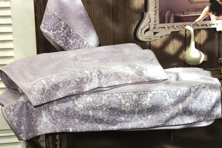 Шикарные наборы полотенец М*аis*o*nD*or в подарочных коробках от 250 р!