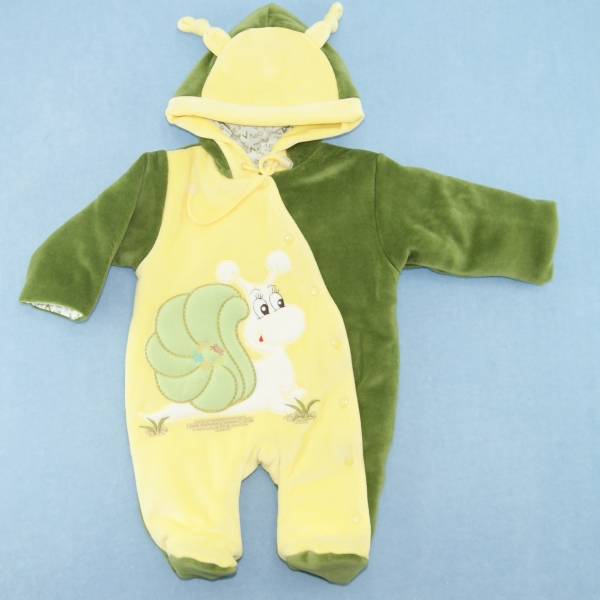 Как одевать новорожденного холодным летом и ранней осенью?