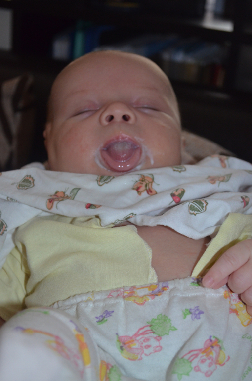 Нам почти 2 месяца+фото))