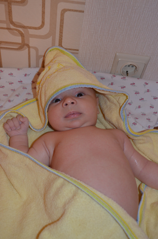 Нам почти 2 месяца+фото))