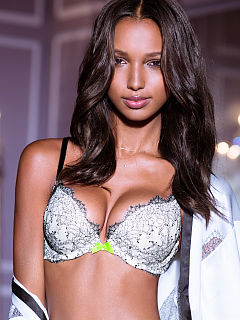 Закупка Victoria Secret