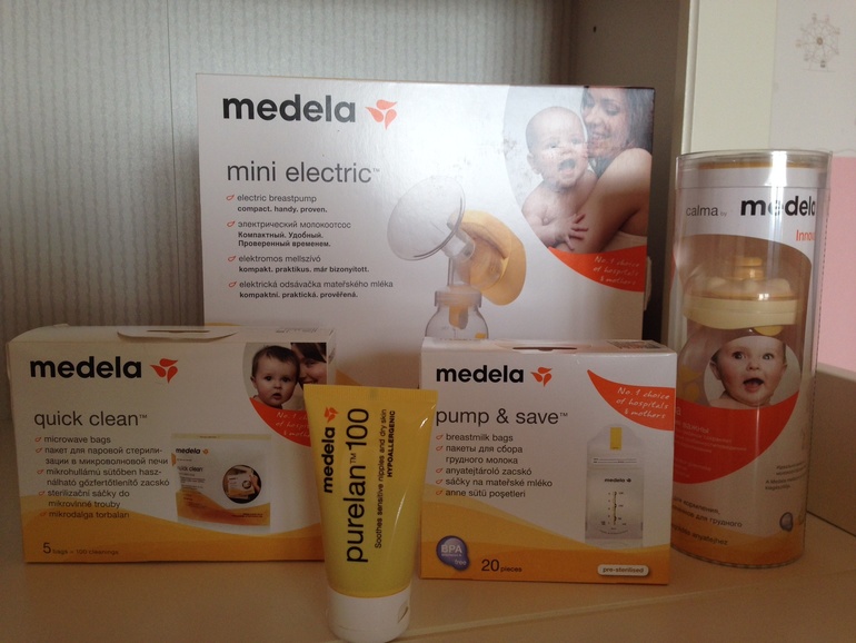 Аптечка и косметика новорожденному