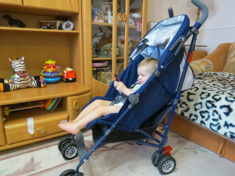 Синий Макларен БМВ. Наша первая машина)