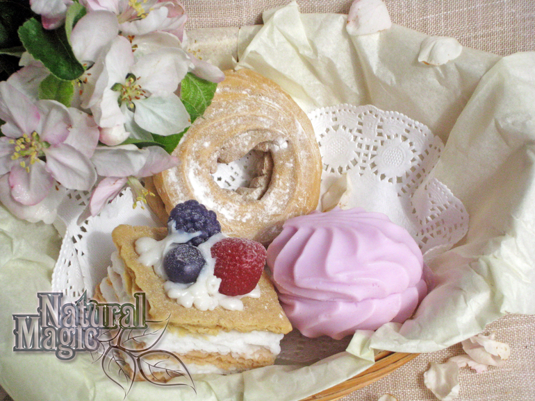 Сувенирное и натуральное мыло ручной работы!