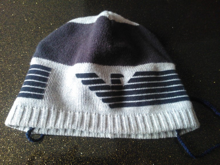 Шапка АРМАНИ, р.II,на мальчика,900р