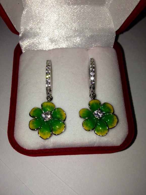 Украшения из серебра 925 пробы